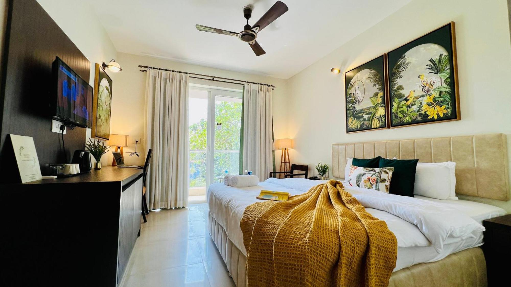 Bluo Amani Vagator - Boutique Hotel Goa Anjuna Dış mekan fotoğraf